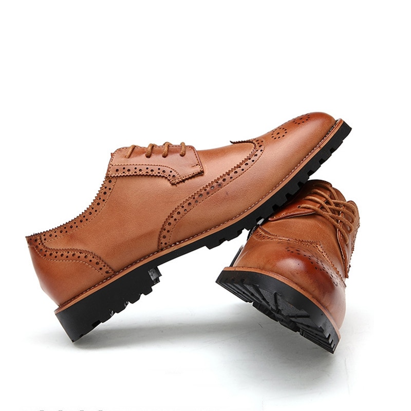 Pointed-Toe Formal Shoes - Image 5