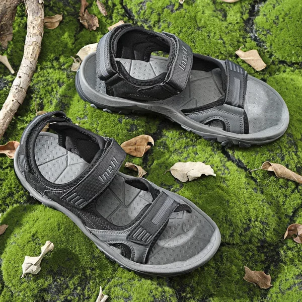 Classic Roman-Style Men’s Sandals